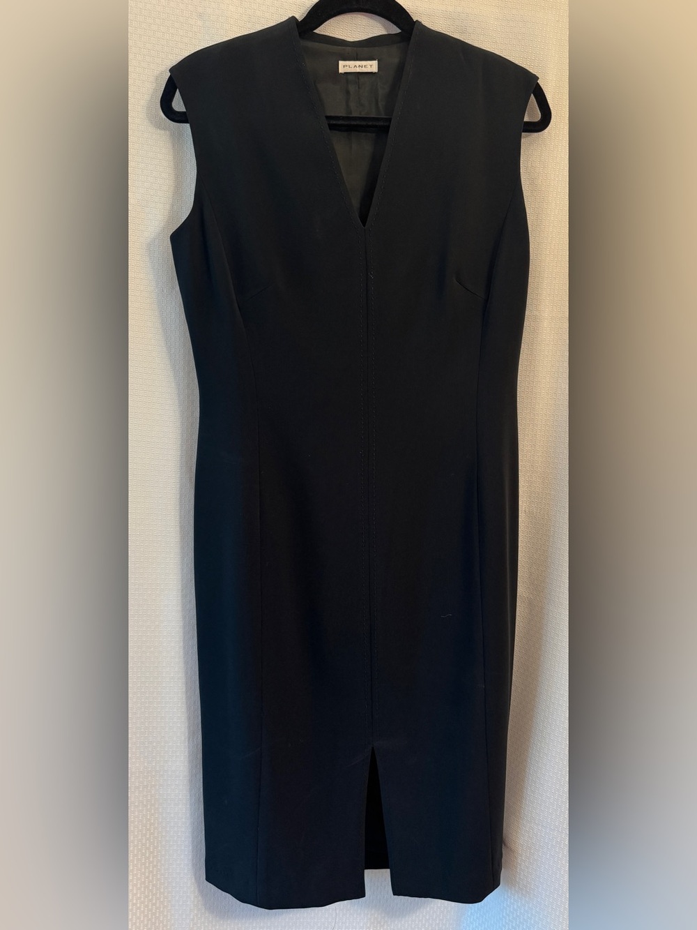 PLANET Black Sleeveless V-Neck Dress Size 10 – Fully Lined